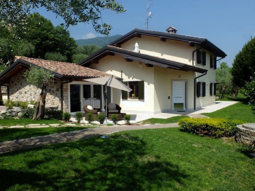 Garda & Golf Panzió Caprino Veronese Kültér fotó